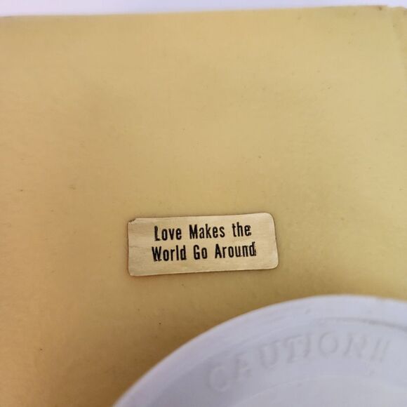 Sentiments Music Book Shaped Music Box Plays Love Makes The World Go Around - Picture 7 of 9